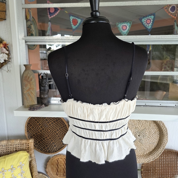 Forever 21 Cream and Black Camisole Boho Chic Milkmaid Tank Top - Picture 3 of 12